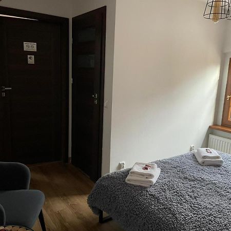 Miodosytnia Hotel Chwarszczany ภายนอก รูปภาพ
