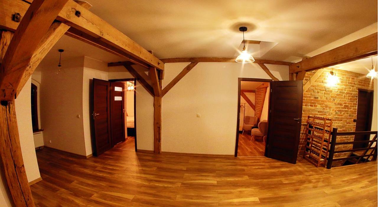 Miodosytnia Hotel Chwarszczany ภายนอก รูปภาพ